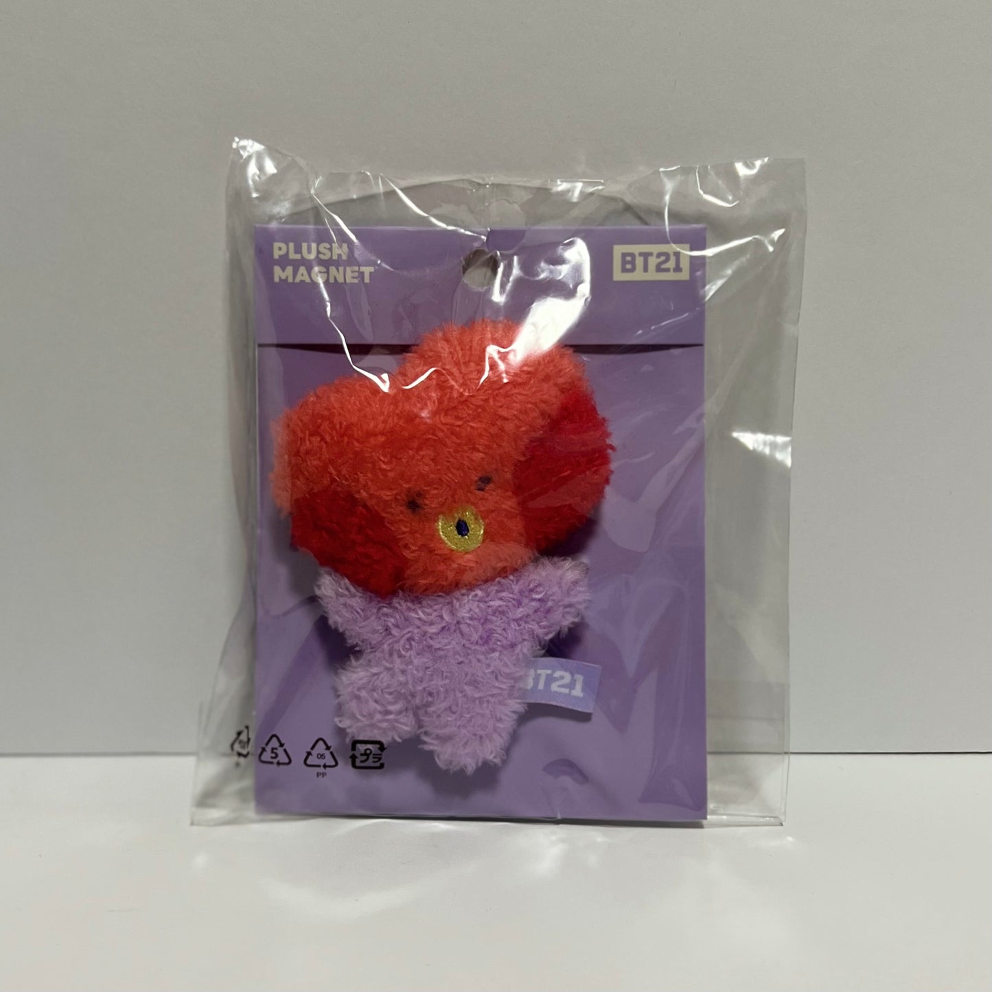 BT21 Minini Plush Magnet (Tata)